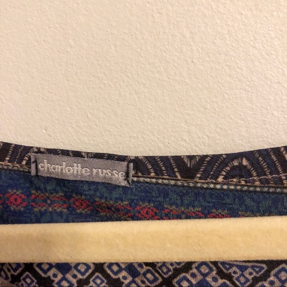 Charlotte Ruse Oversized Top - Picture 3 of 3